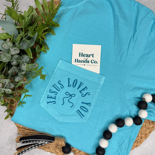 Jesus loves me pocket tee